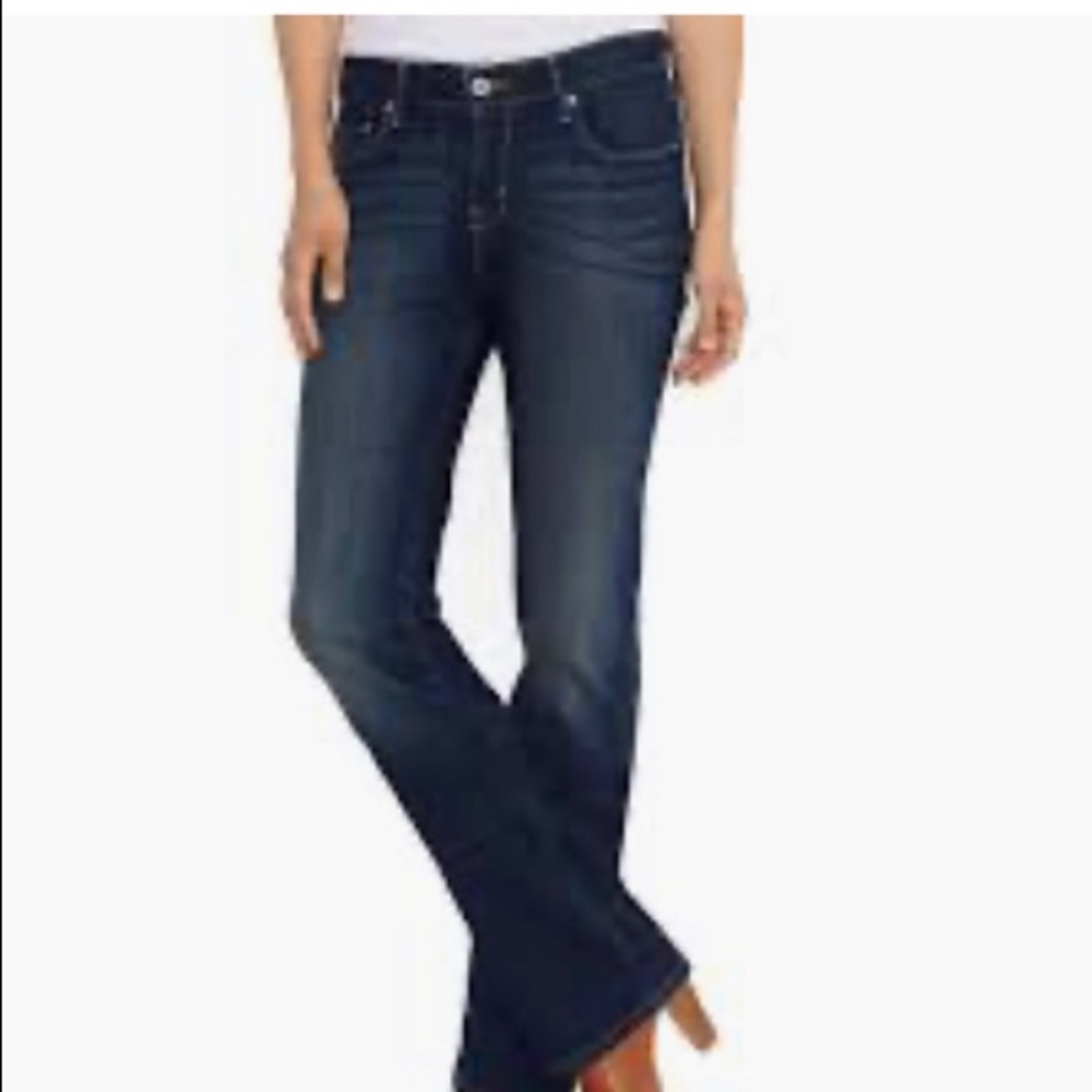 Levi's Jeans Women's Size 8 Cotton Blend 515 Bootcut Mid Rise Denim Jeans - Picture 1 of 1